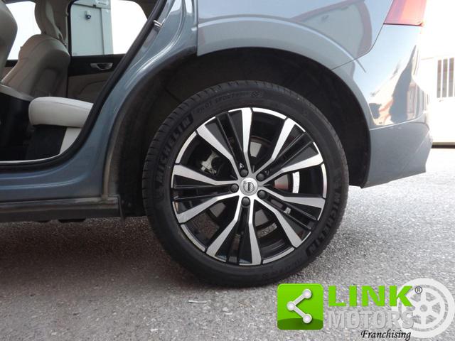 VOLVO XC60 usata 26