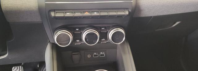 MITSUBISHI Colt usata, con Climatizzatore