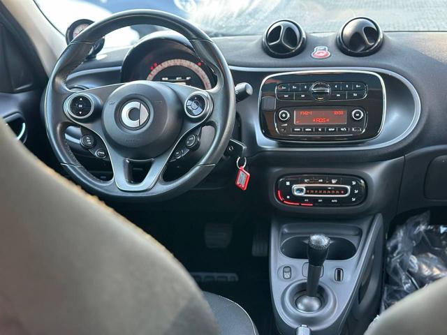 SMART ForFour usata, con MP3