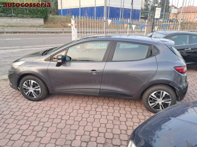 RENAULT Clio usata 0