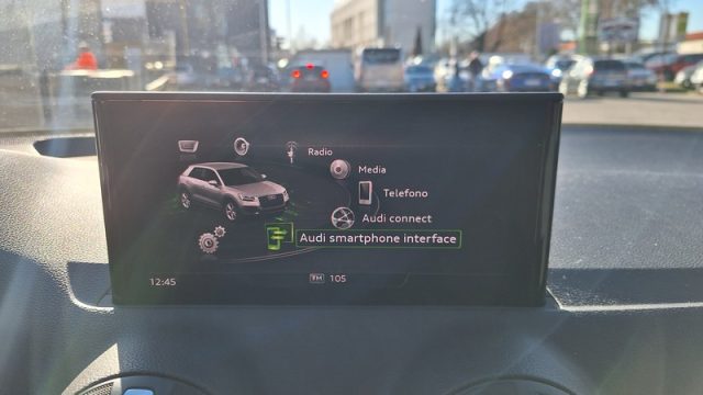 AUDI Q2 usata, con Autoradio digitale