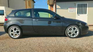 ALFA ROMEO 147 usata, con Airbag