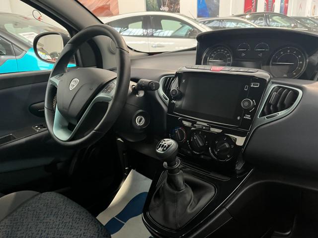 LANCIA Ypsilon usata, con Airbag