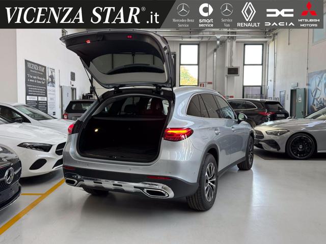 MERCEDES-BENZ GLC 220 usata, con Touch screen