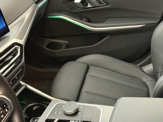 BMW 320 usata, con Touch screen
