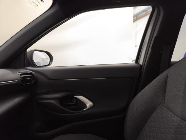 TOYOTA Yaris Cross usata, con USB