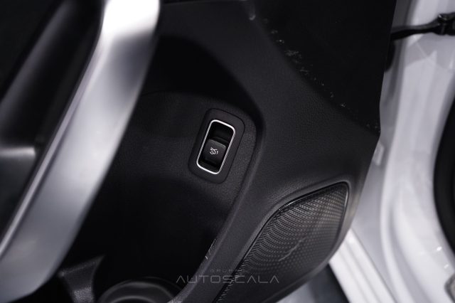 MERCEDES-BENZ A 180 usata, con Controllo trazione