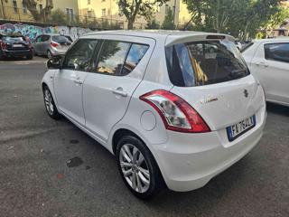 SUZUKI Swift usata, con Autoradio