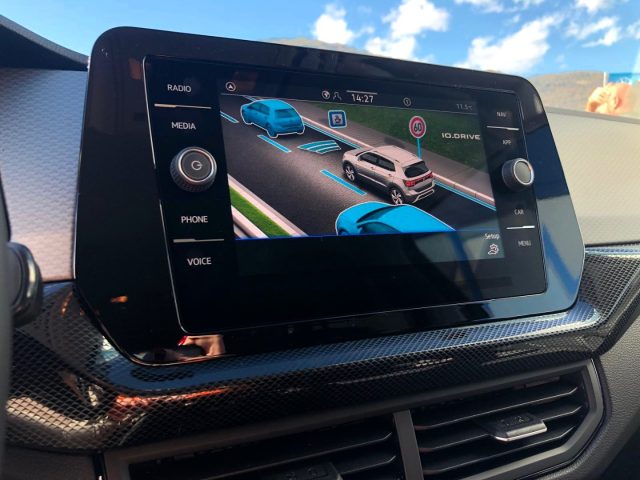 VOLKSWAGEN T-Cross usata, con Isofix