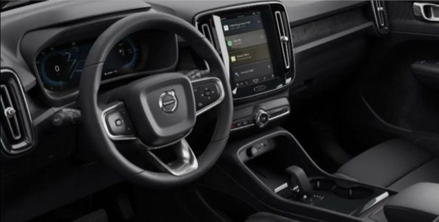 VOLVO XC40 usata, con Sistema di navigazione