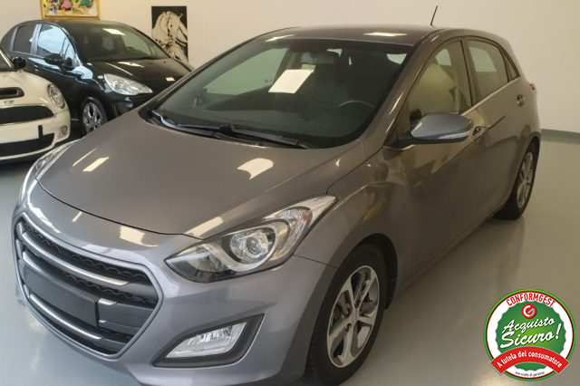 HYUNDAI i30 usata, con ABS