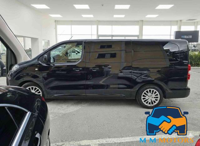 PEUGEOT Traveller usata, con Airbag