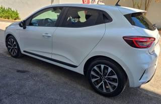 MITSUBISHI Colt usata, con Autoradio
