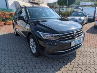 VOLKSWAGEN Tiguan usata, con Airbag laterali