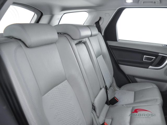 LAND ROVER Discovery Sport usata 10