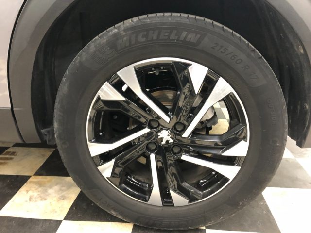 PEUGEOT 2008 usata, con Controllo trazione