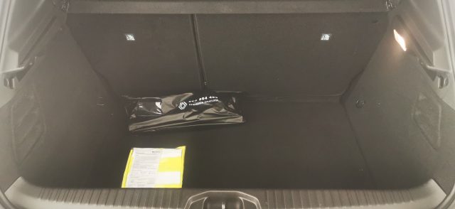 RENAULT Clio usata, con Volante in pelle