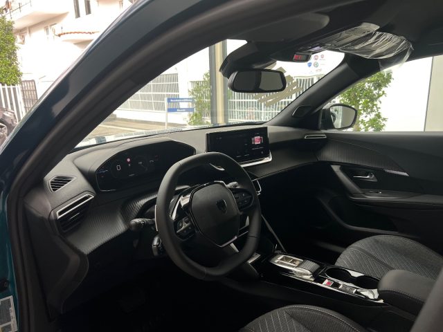 PEUGEOT 2008 usata, con Controllo vocale