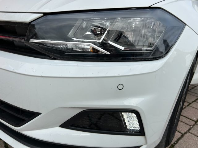 VOLKSWAGEN Polo usata, con USB