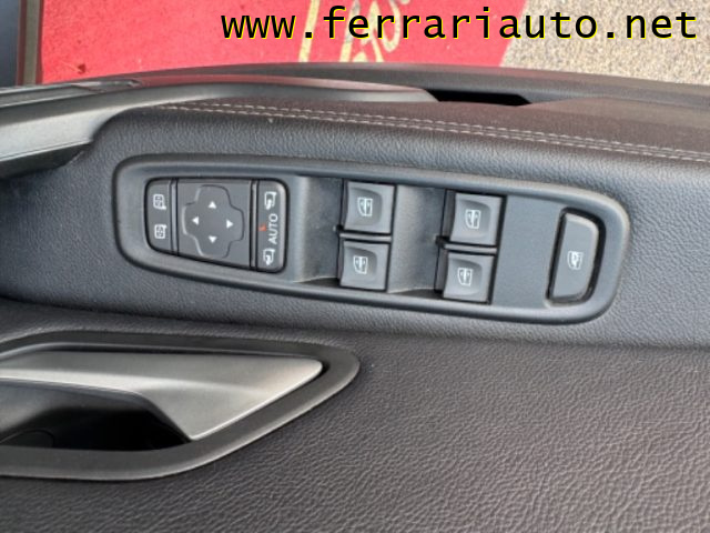 DACIA Duster usata, con Touch screen