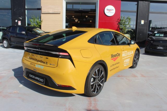 TOYOTA Prius Plug-in usata 25