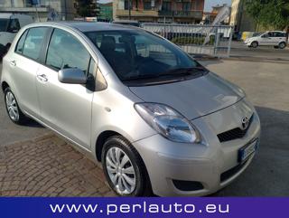 TOYOTA Yaris usata, con Airbag