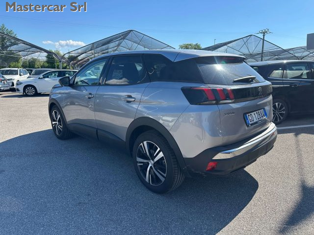 PEUGEOT 3008 usata, con Boardcomputer