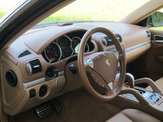 PORSCHE Cayenne usata, con Interni in pelle