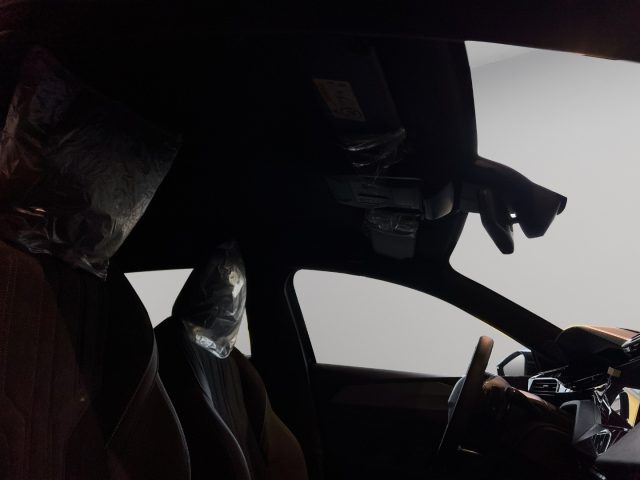 PEUGEOT 308 usata, con Sensori di parcheggio posteriori