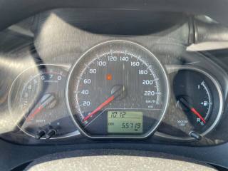 TOYOTA Yaris usata 13