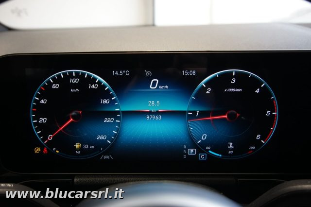 MERCEDES-BENZ GLA 200 usata, con Fari LED