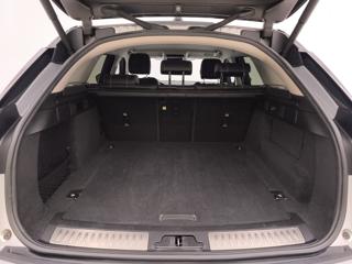 LAND ROVER Range Rover Velar usata, con Leve al volante