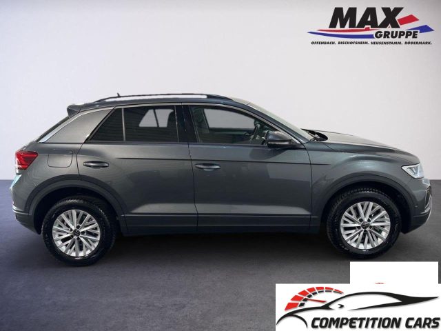 VOLKSWAGEN T-Roc usata, con Autoradio