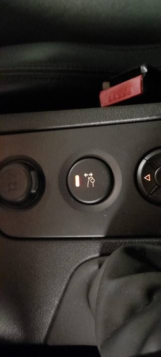 PEUGEOT RCZ usata, con Specchietti laterali elettrici