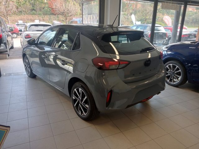 OPEL Corsa usata, con Airbag