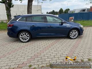 RENAULT Megane usata, con Alzacristalli elettrici