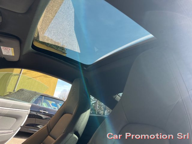 PORSCHE 992 usata, con Boardcomputer