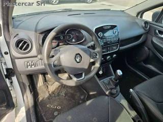 RENAULT Clio usata, con USB