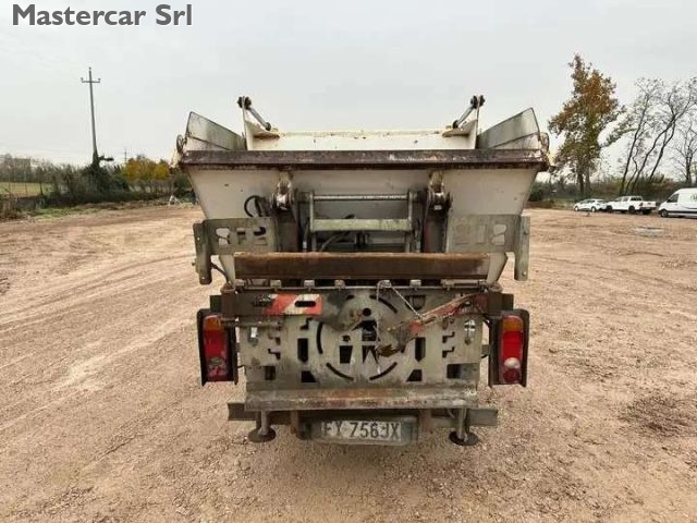 MITSUBISHI Canter usata, con Frenata d