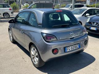 OPEL Adam usata, con Autoradio