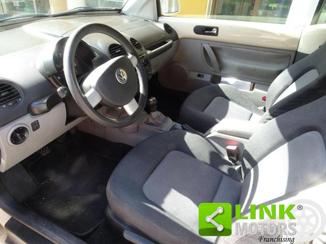 VOLKSWAGEN New Beetle usata, con Autoradio