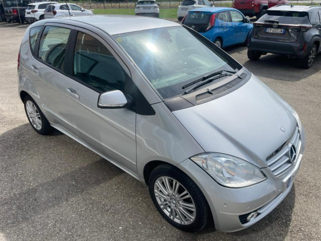 MERCEDES-BENZ A 180 usata, con ESP