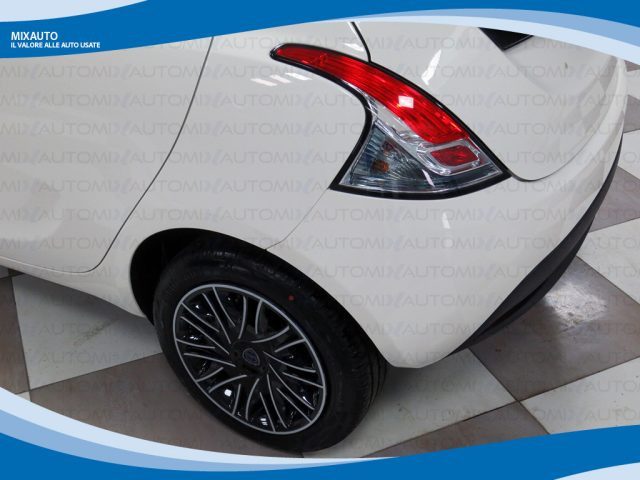 LANCIA Ypsilon usata, con Servosterzo