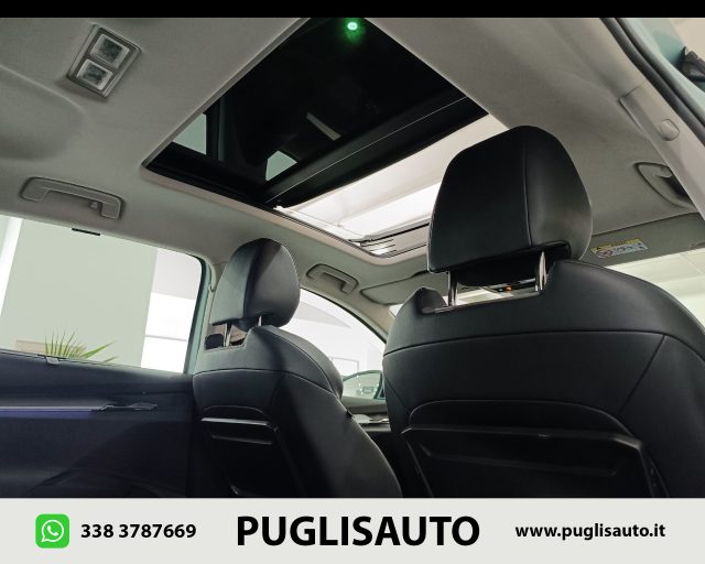 SKODA Enyaq iV usata, con Bracciolo