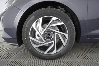 HYUNDAI i20 usata 11