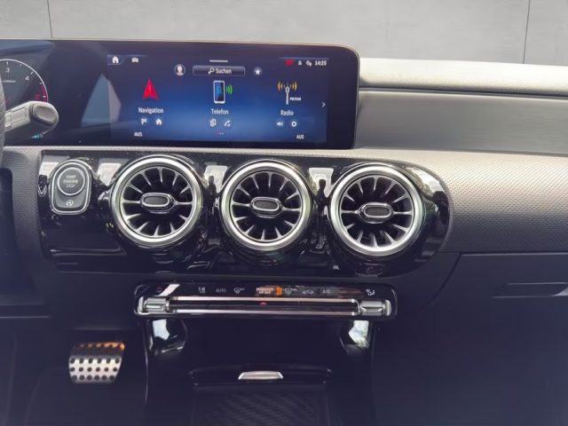 MERCEDES-BENZ A 180 usata, con Cruise Control