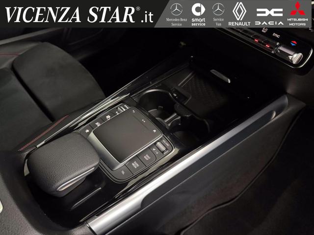 MERCEDES-BENZ GLB 200 usata, con Controllo trazione