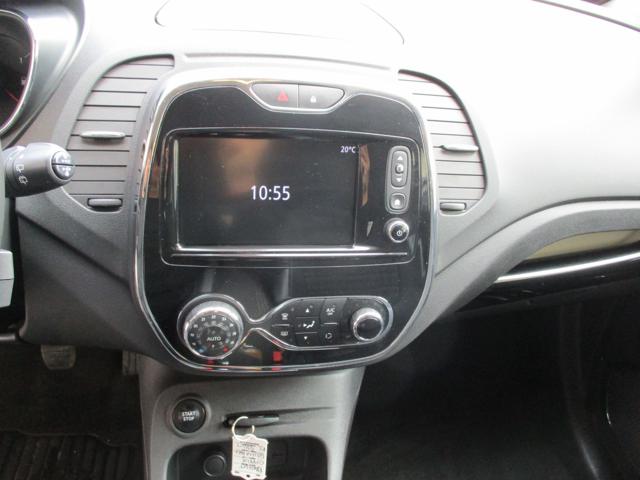 RENAULT Captur usata, con Volante multifunzione