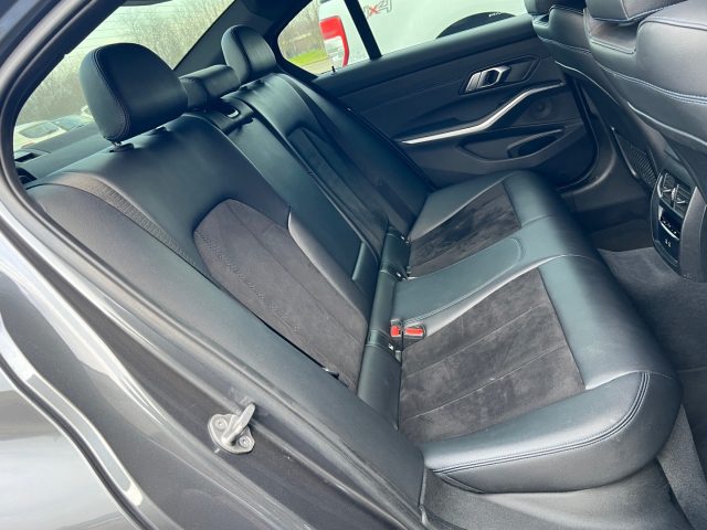 BMW 320 usata, con Boardcomputer