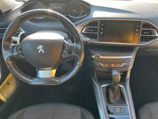 PEUGEOT 308 usata, con Fendinebbia